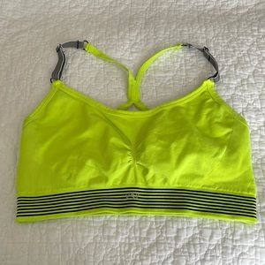 Victoria Secret Sports Bra size L